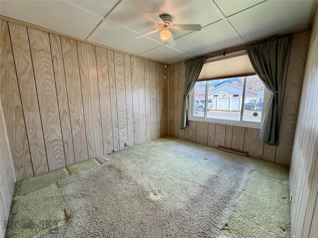 1953 S Warren Avenue Butte MT 59701