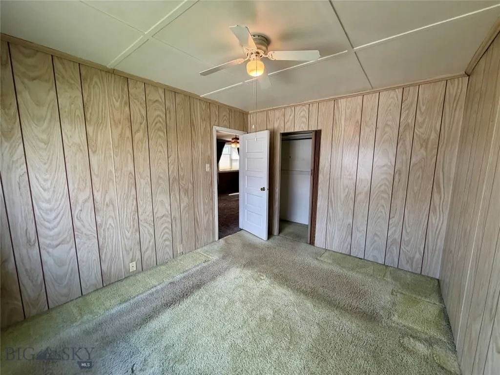 1953 S Warren Avenue Butte MT 59701