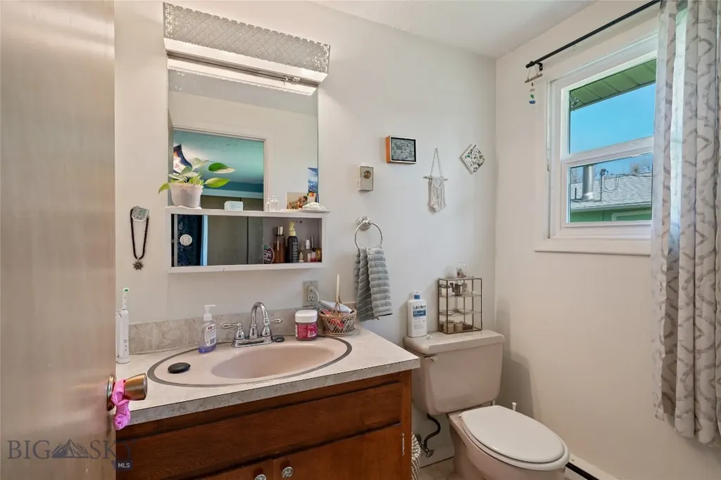 823-825 W Villard Street Bozeman MT 59715