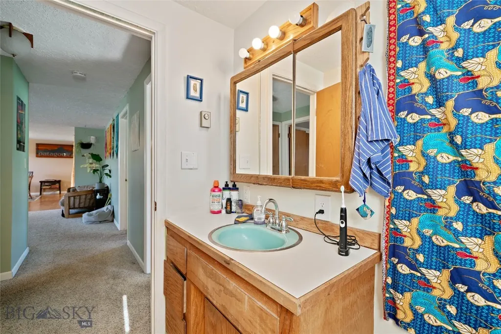 823-825 W Villard Street Bozeman MT 59715