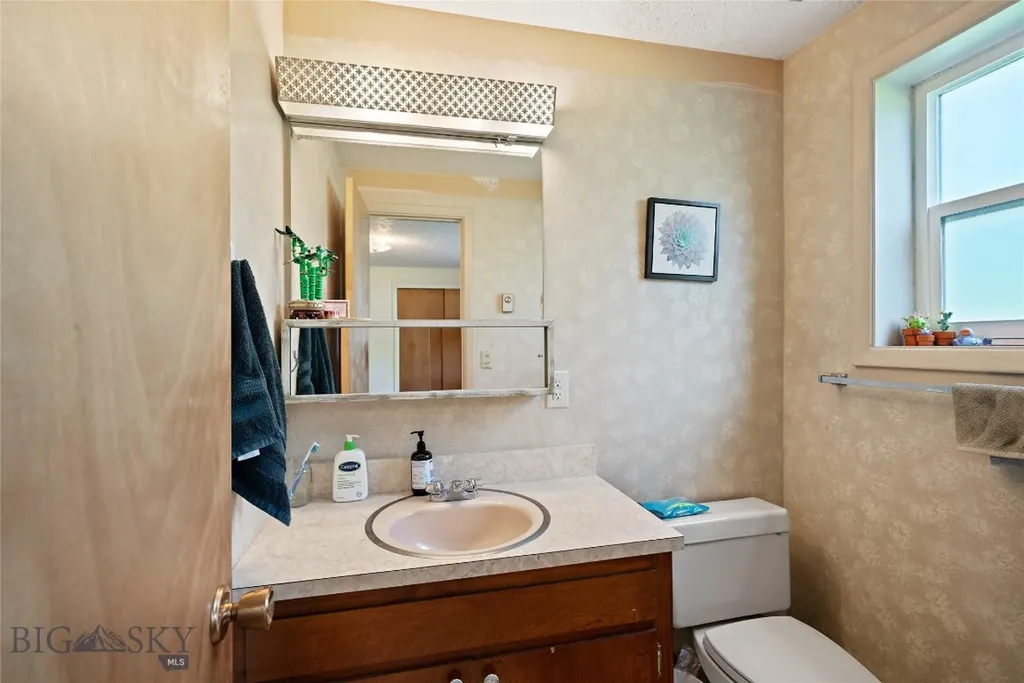 823-825 W Villard Street Bozeman MT 59715