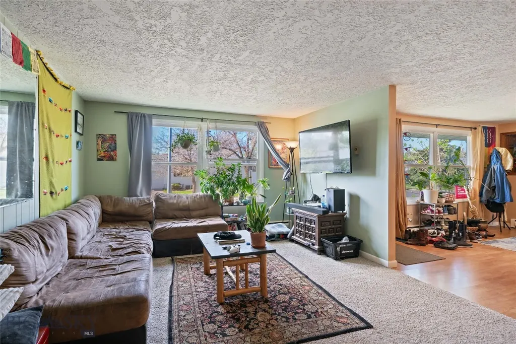 823-825 W Villard Street Bozeman MT 59715