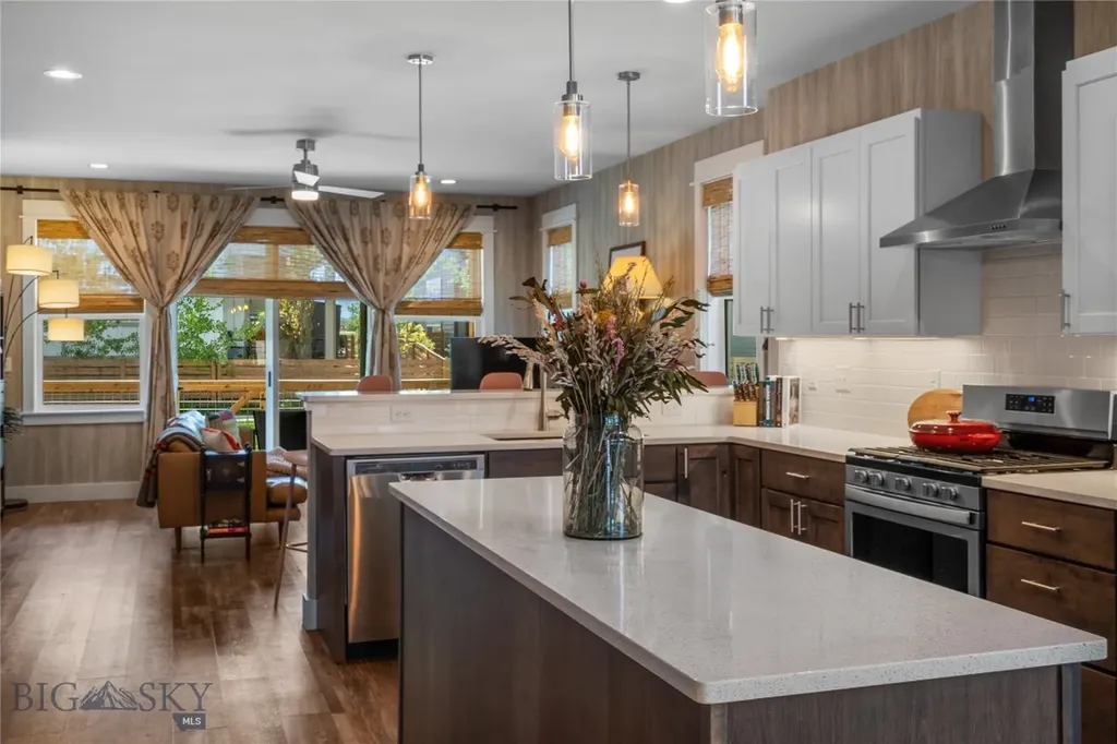 5422 Vahl Way Bozeman MT 59718