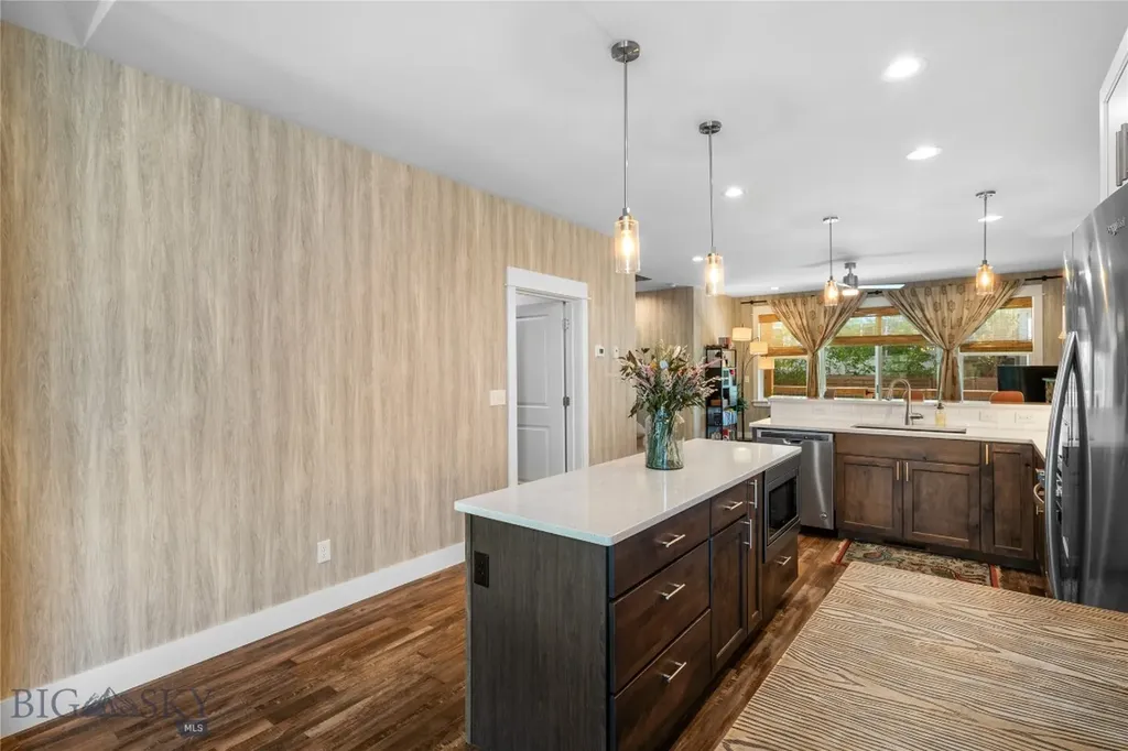 5422 Vahl Way Bozeman MT 59718