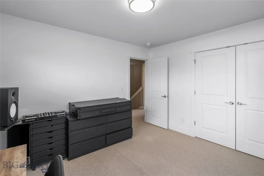 5422 Vahl Way Bozeman MT 59718