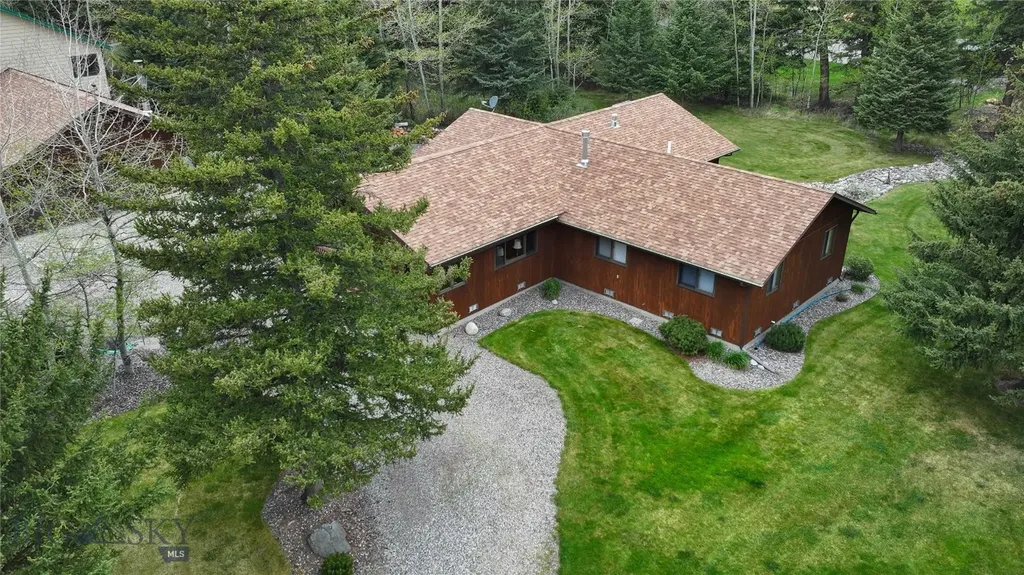 9 Moose Haven Loop Mcleod MT 59052