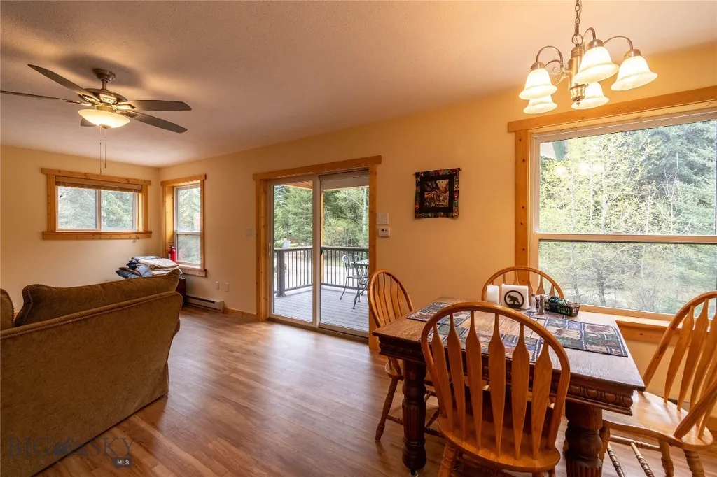9 Moose Haven Loop Mcleod MT 59052