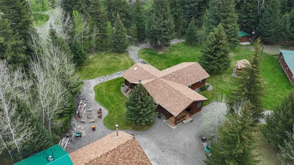9 Moose Haven Loop Mcleod MT 59052