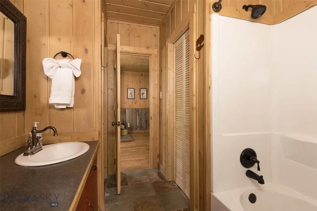 162 Black Moose Road West Yellowstone MT 59758