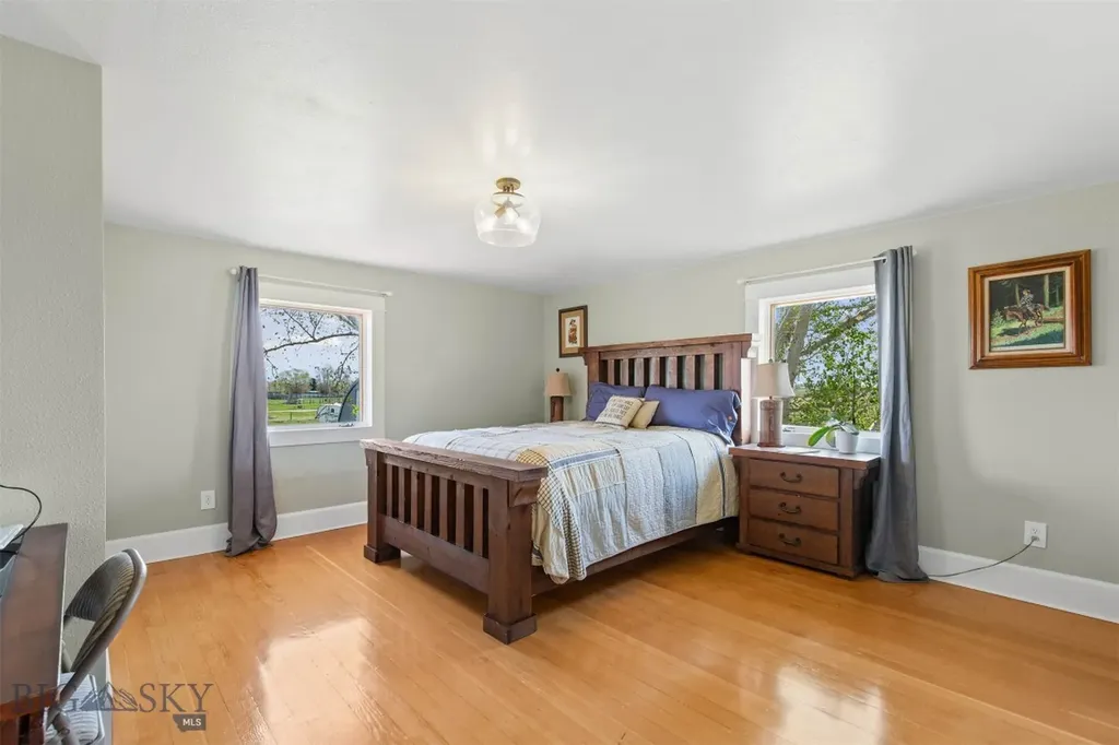 6280 W Dry Creek Road Manhattan MT 59741