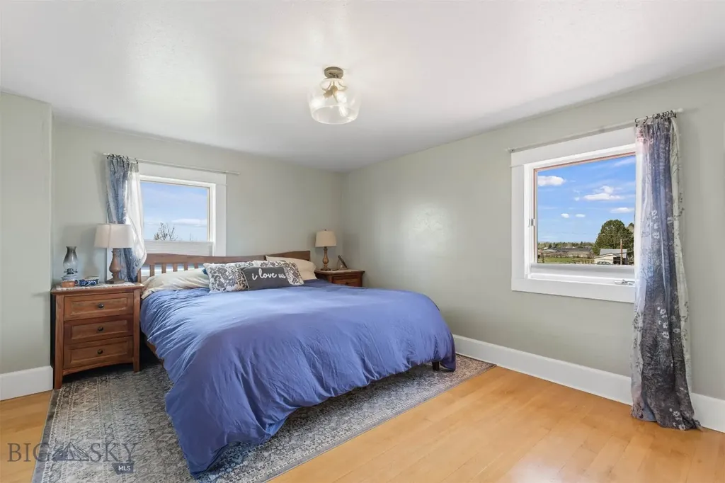 6280 W Dry Creek Road Manhattan MT 59741