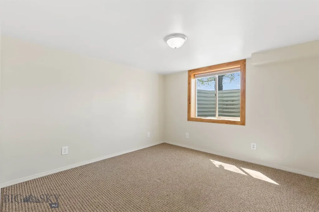 6280 W Dry Creek Road Manhattan MT 59741