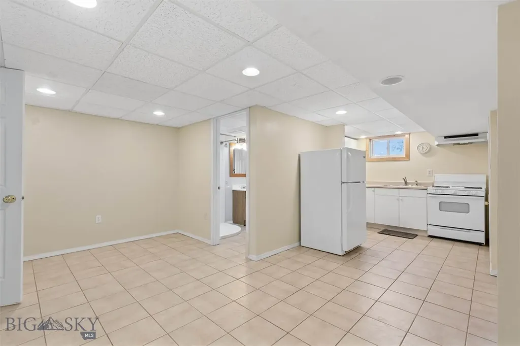 6280 W Dry Creek Road Manhattan MT 59741