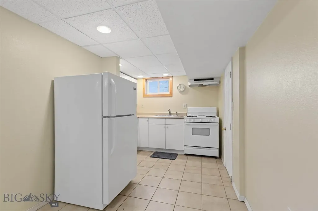 6280 W Dry Creek Road Manhattan MT 59741