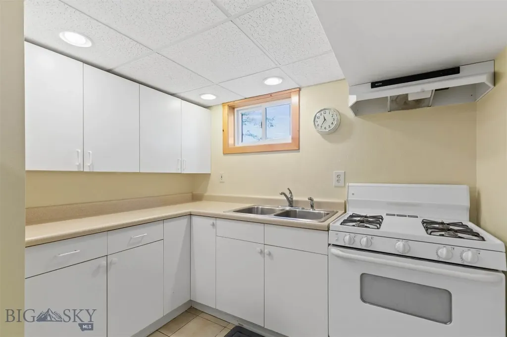 6280 W Dry Creek Road Manhattan MT 59741