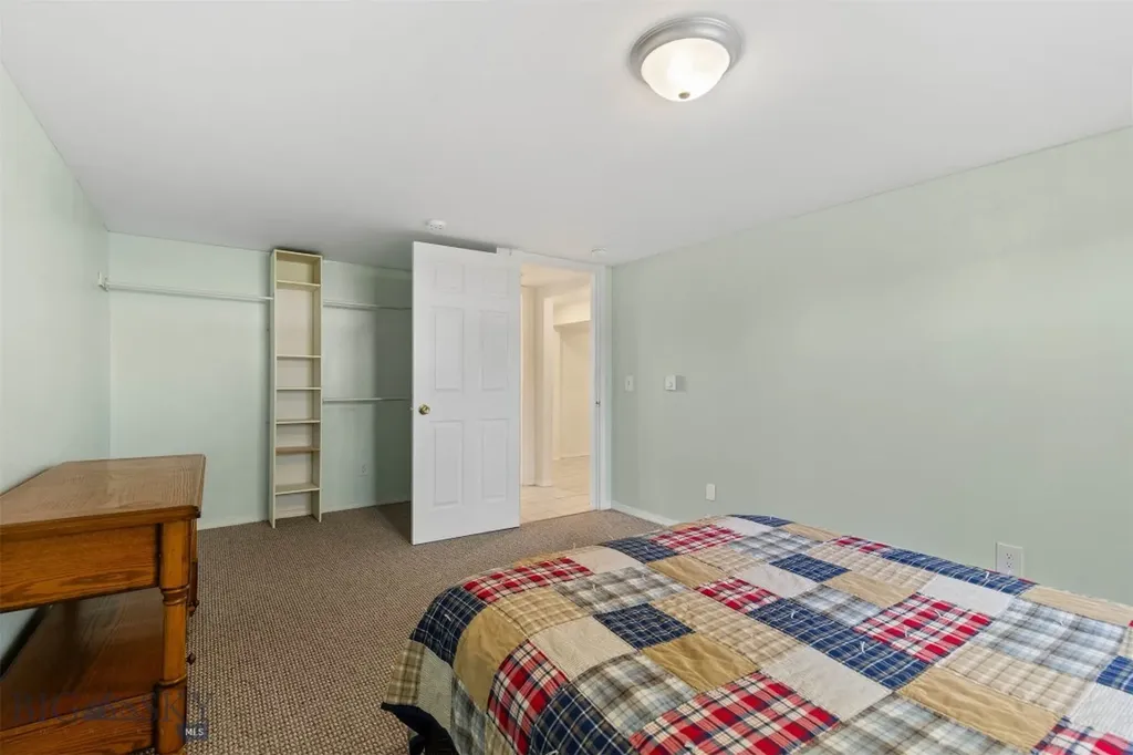 6280 W Dry Creek Road Manhattan MT 59741