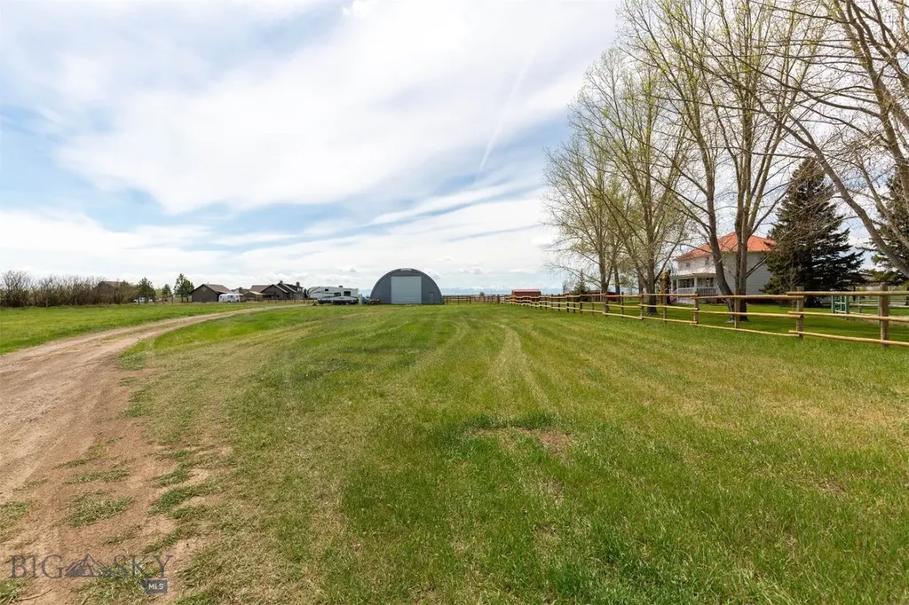 6280 W Dry Creek Road Manhattan MT 59741