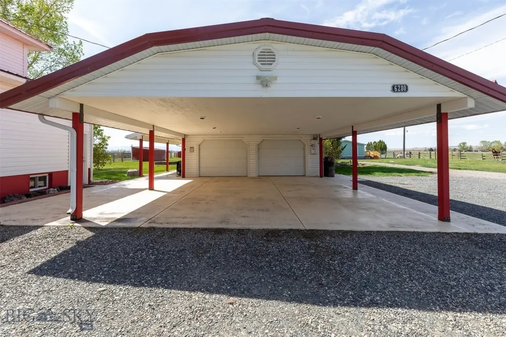 6280 W Dry Creek Road Manhattan MT 59741
