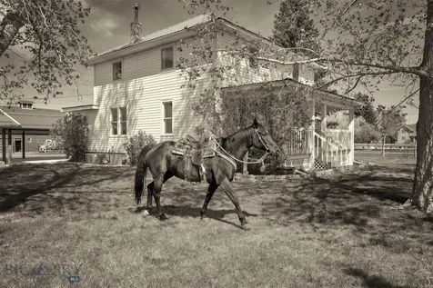 6280 W Dry Creek Road Manhattan MT 59741
