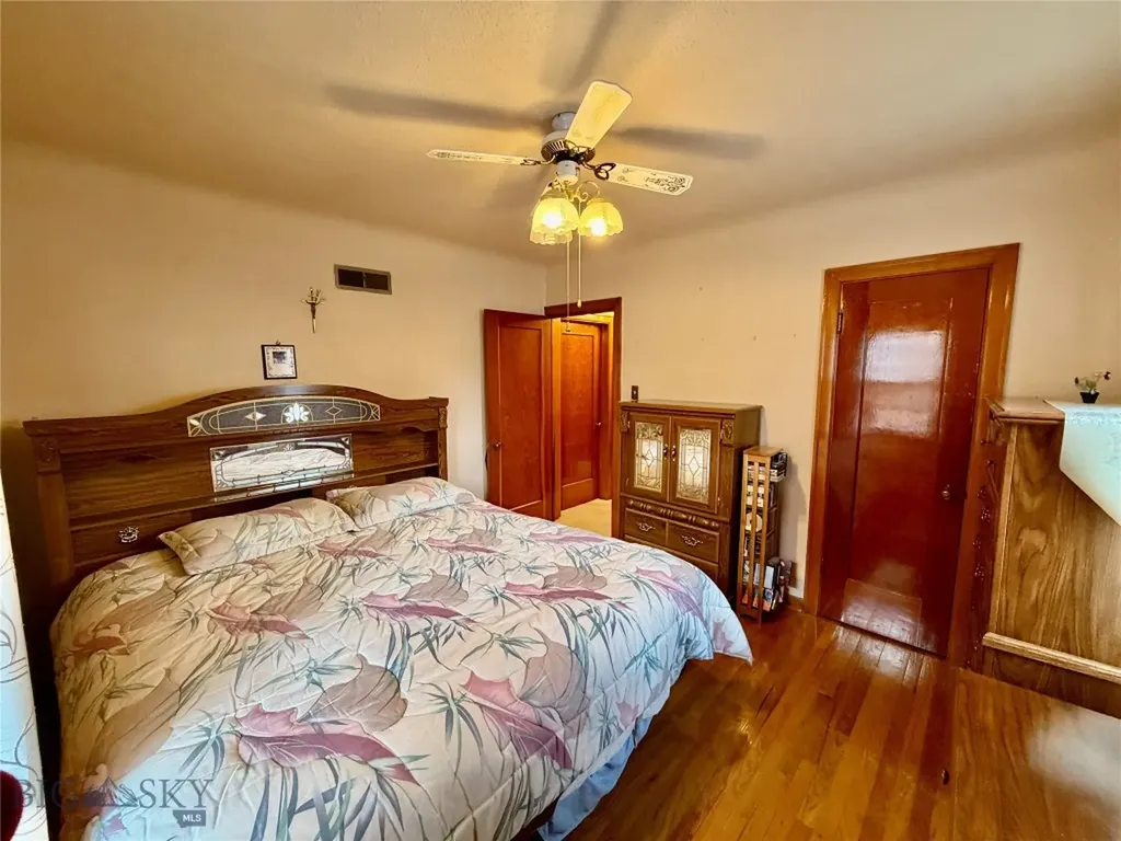 1247 W Aluminum Butte MT 59701