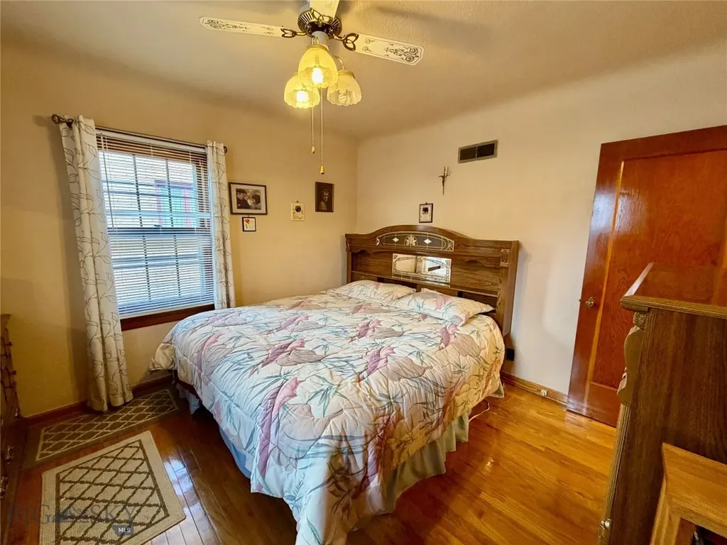 1247 W Aluminum Butte MT 59701