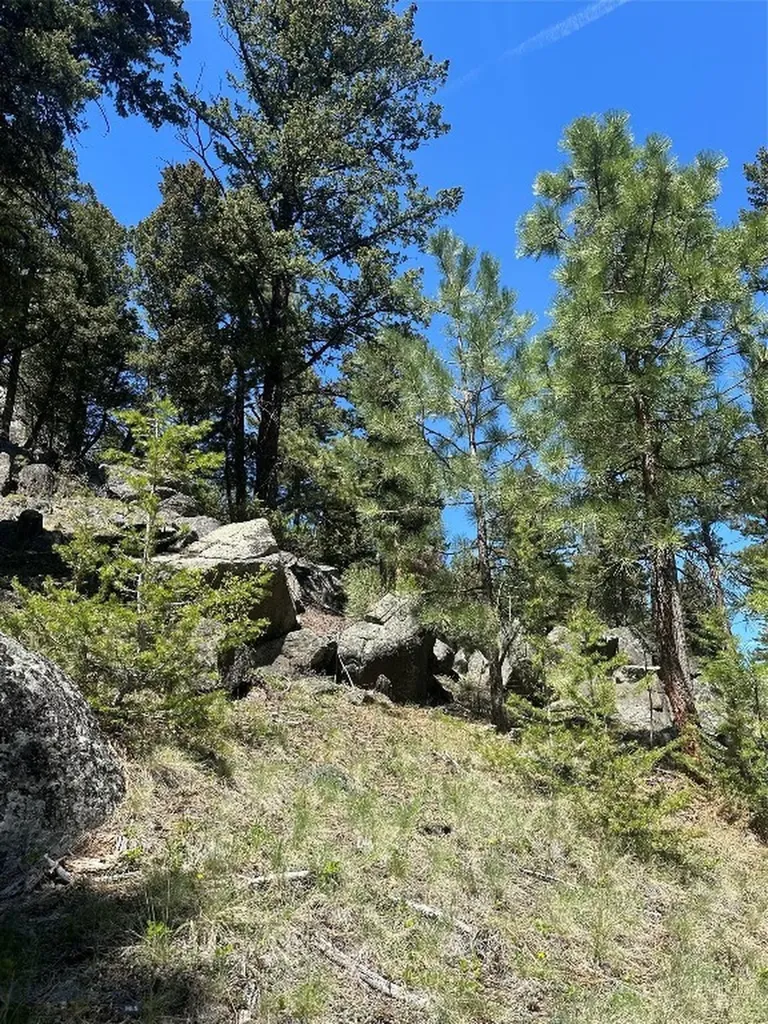 18 Eagle View Drive Clancy MT 59634