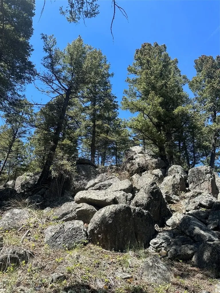 18 Eagle View Drive Clancy MT 59634