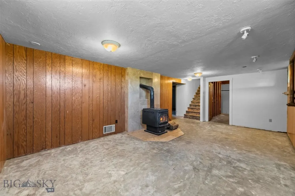 9155 S 19th Avenue Bozeman MT 59718