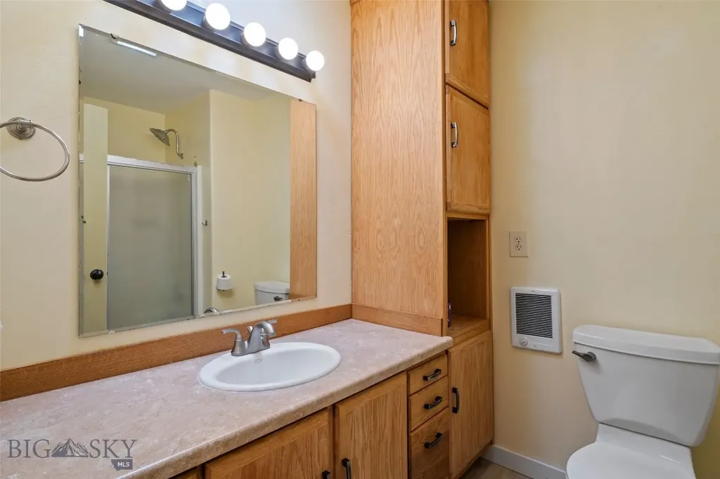 2 Hitching Post Bozeman MT 59715
