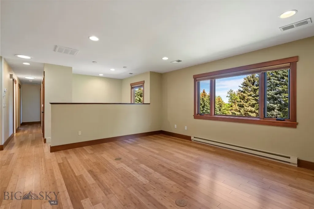 2 Hitching Post Bozeman MT 59715