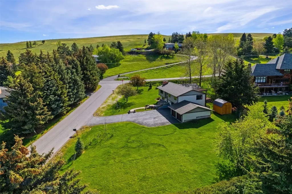 2 Hitching Post Bozeman MT 59715