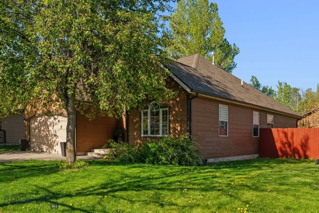 1213 Buckrake Avenue Bozeman MT 59718