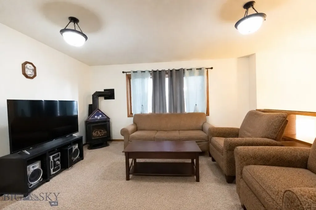 91 Stiles Belgrade MT 59714