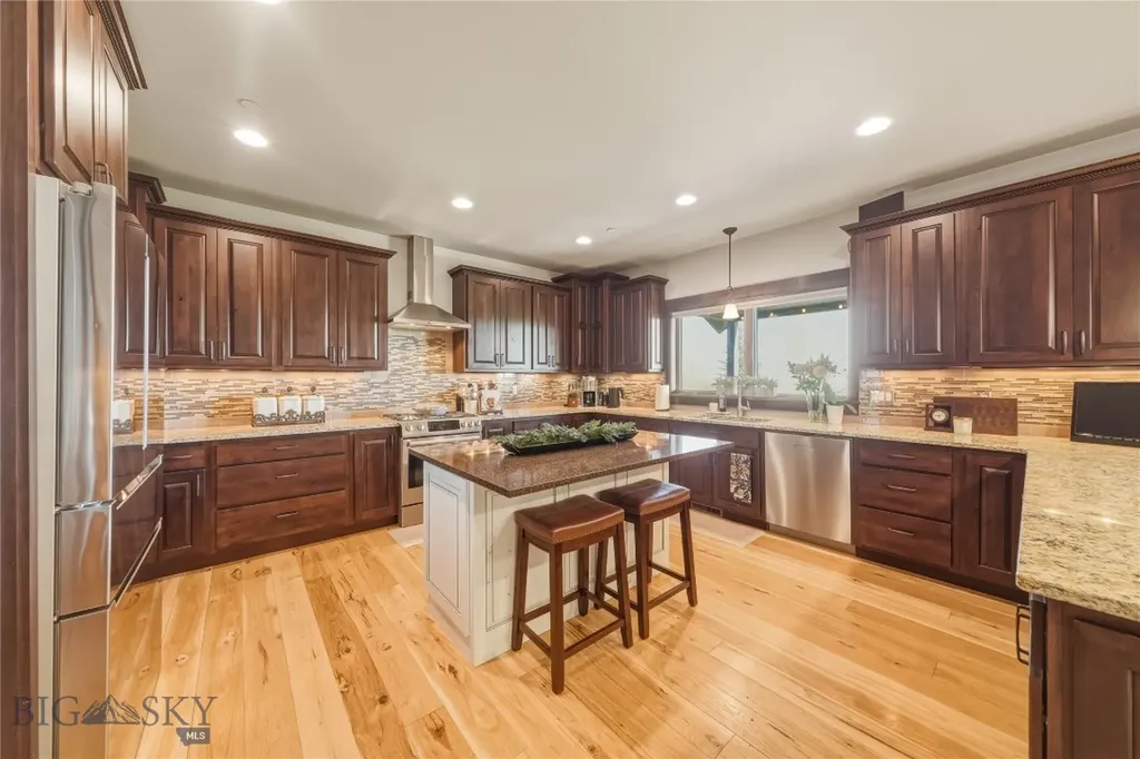 836 Hyalite View Drive Bozeman MT 59718