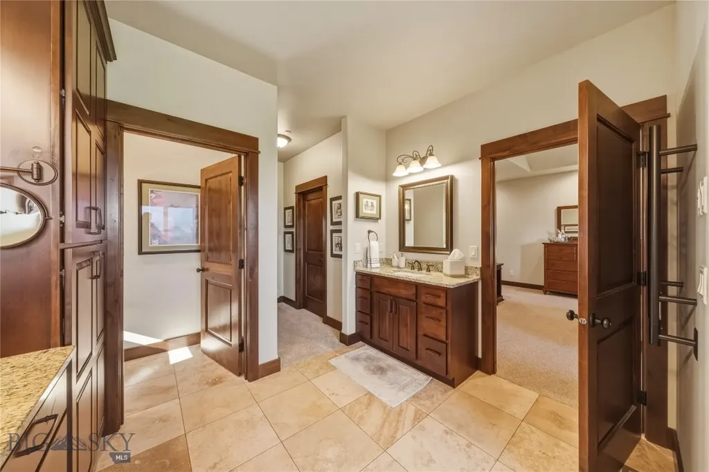 836 Hyalite View Drive Bozeman MT 59718