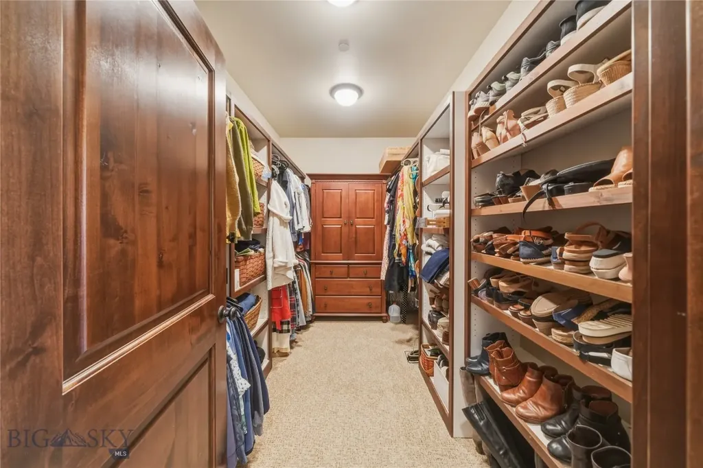 836 Hyalite View Drive Bozeman MT 59718