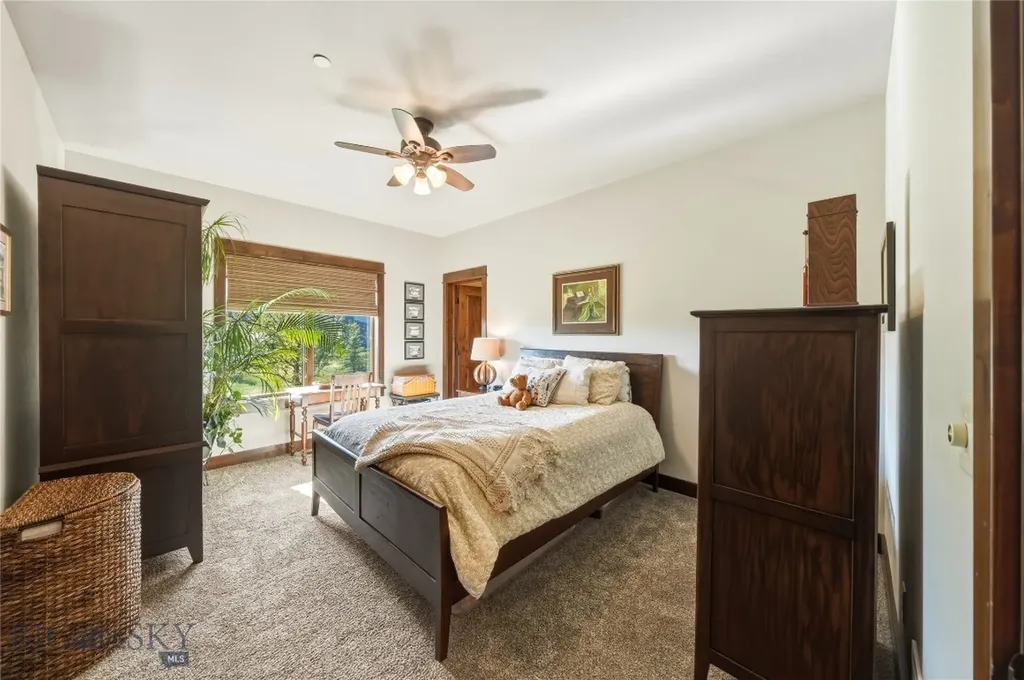 836 Hyalite View Drive Bozeman MT 59718
