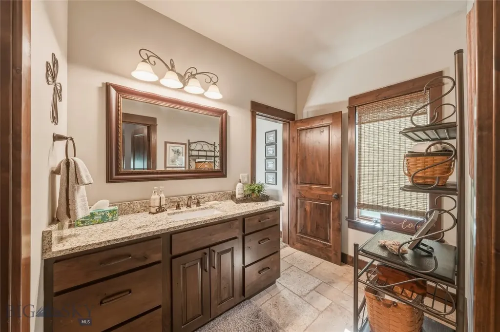 836 Hyalite View Drive Bozeman MT 59718