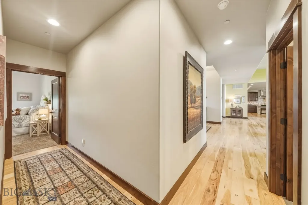 836 Hyalite View Drive Bozeman MT 59718