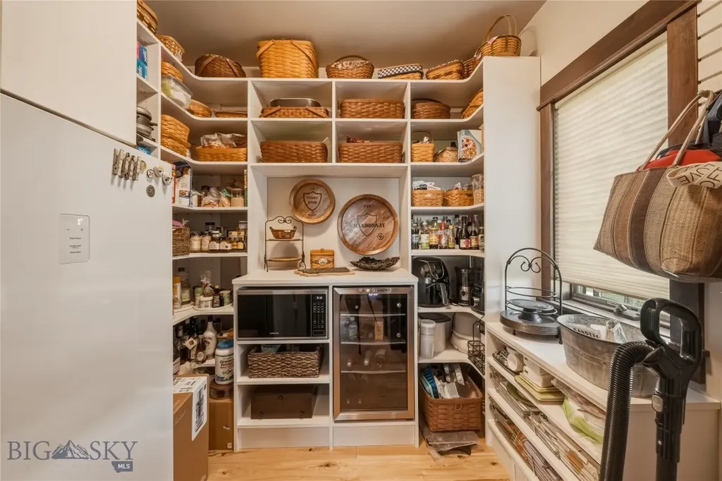 836 Hyalite View Drive Bozeman MT 59718