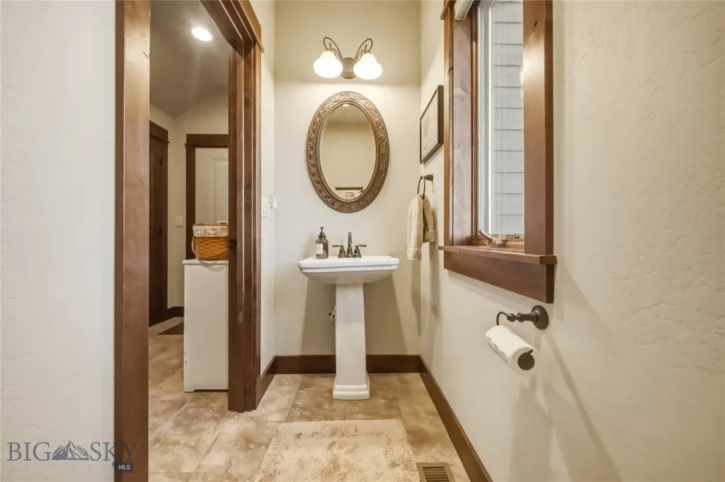 836 Hyalite View Drive Bozeman MT 59718