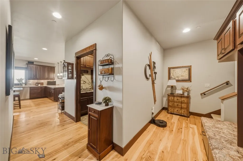 836 Hyalite View Drive Bozeman MT 59718