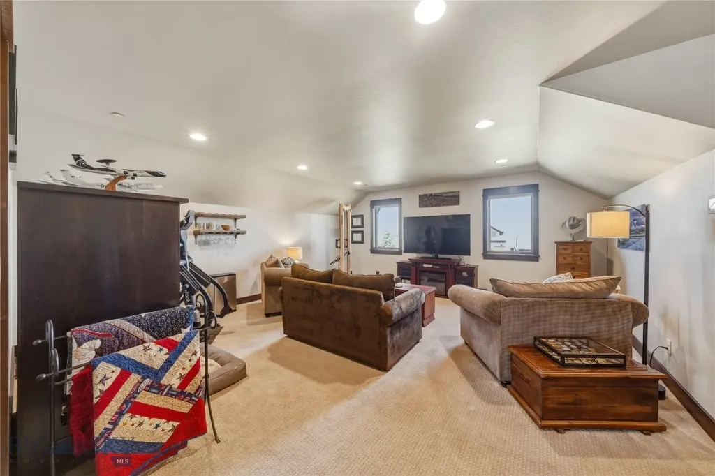 836 Hyalite View Drive Bozeman MT 59718