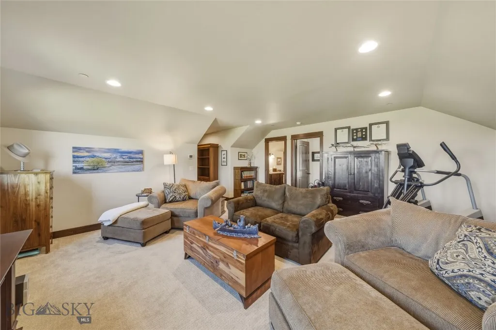 836 Hyalite View Drive Bozeman MT 59718