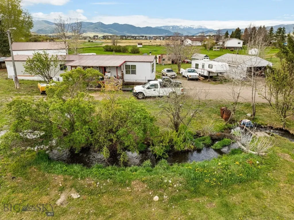 20 Rabel Lane Gallatin Gateway MT 59730