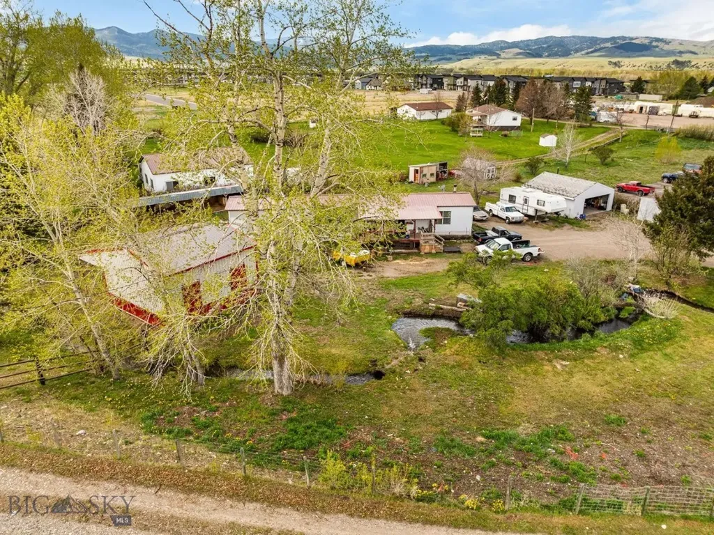 20 Rabel Lane Gallatin Gateway MT 59730