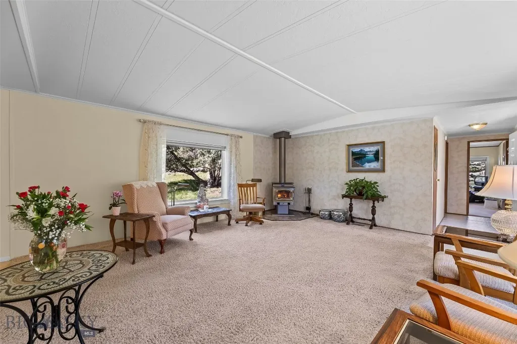 16 Orion Way Emigrant MT 59027