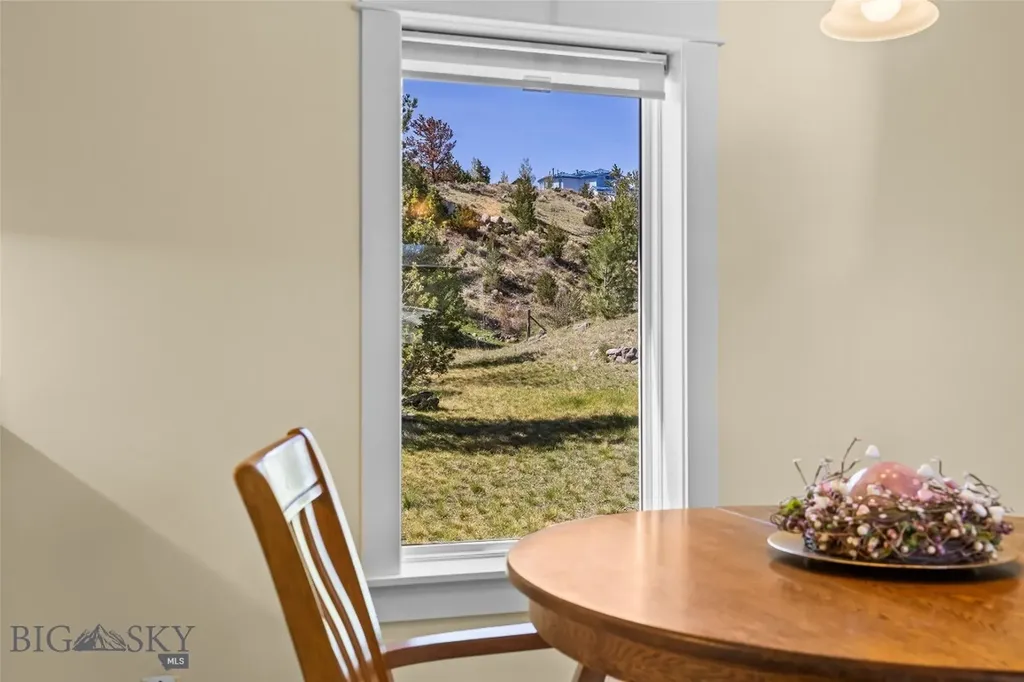 16 Orion Way Emigrant MT 59027