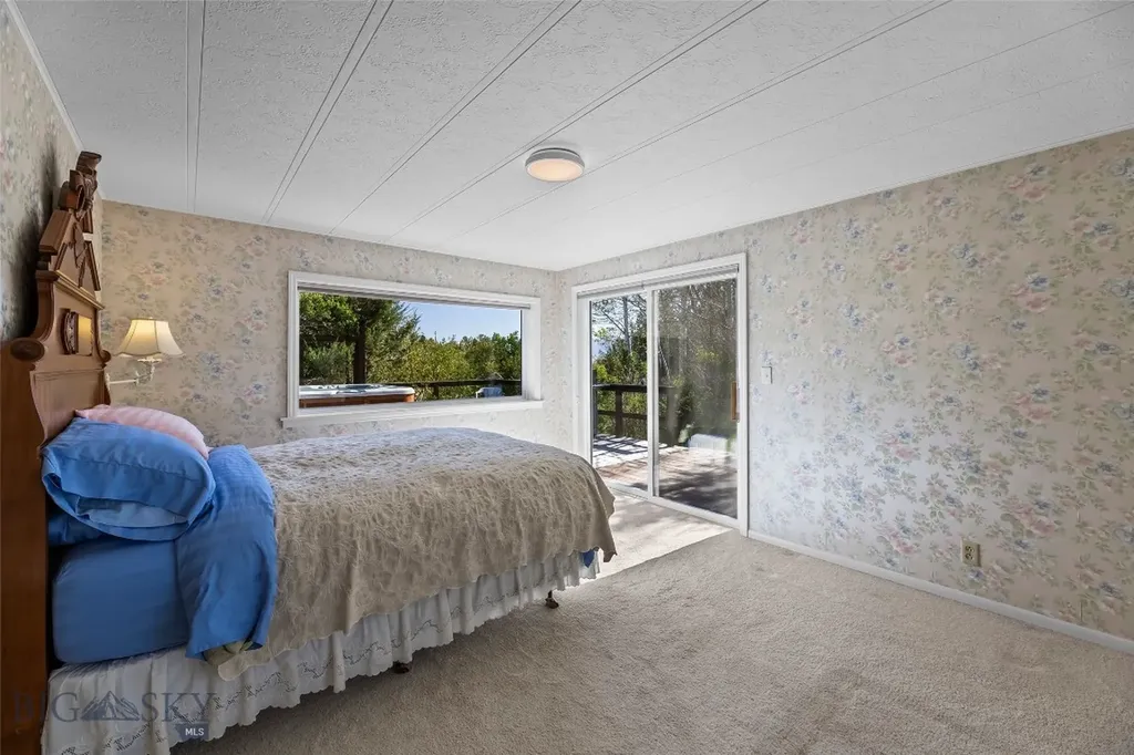 16 Orion Way Emigrant MT 59027