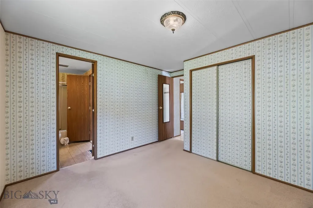 16 Orion Way Emigrant MT 59027